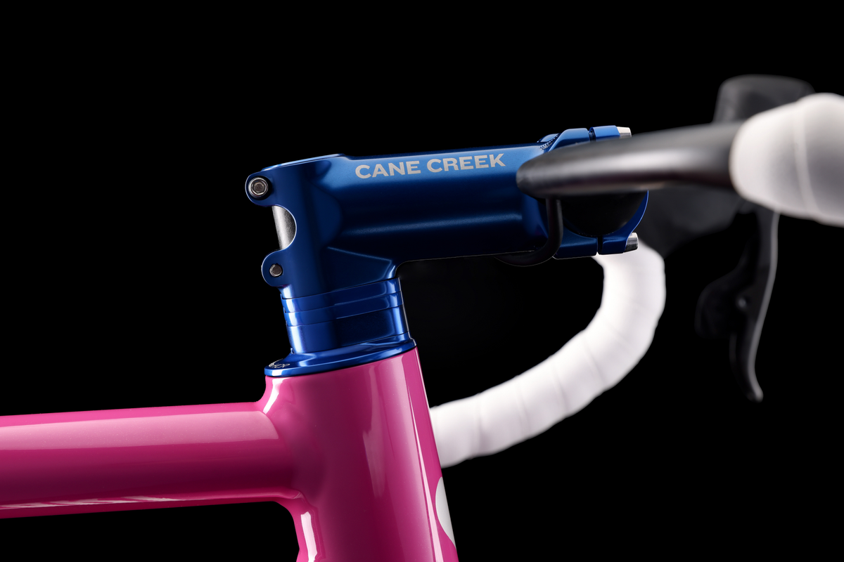 Cane Creek HCR System Makes Internal Cable Routing Less Painful