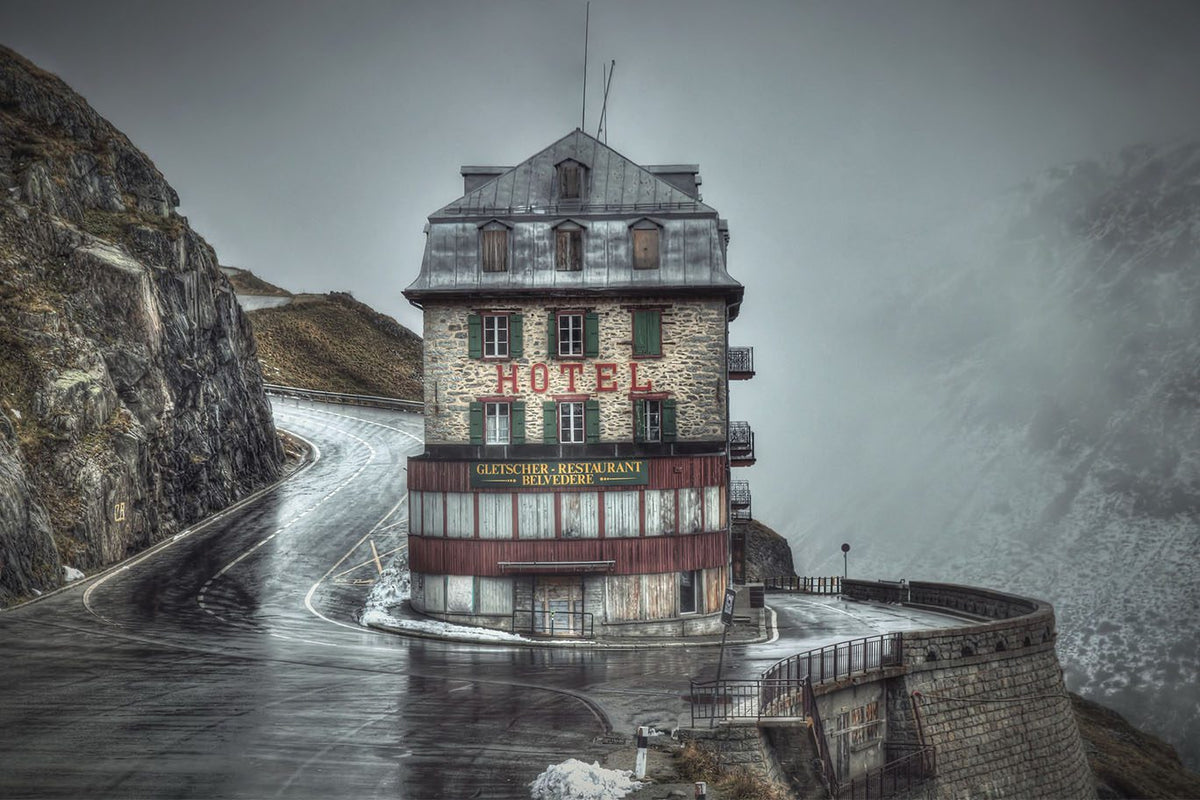 Being Frank: Bama and Bond in the Alps