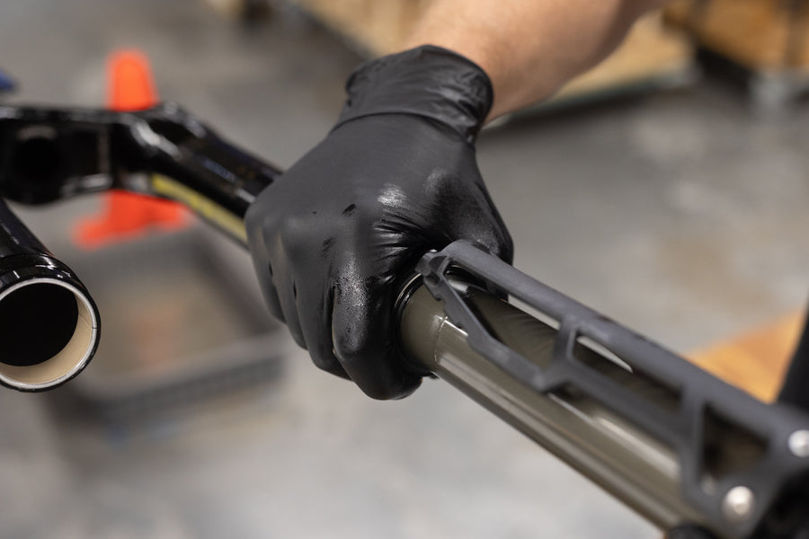Tighten seal carrier