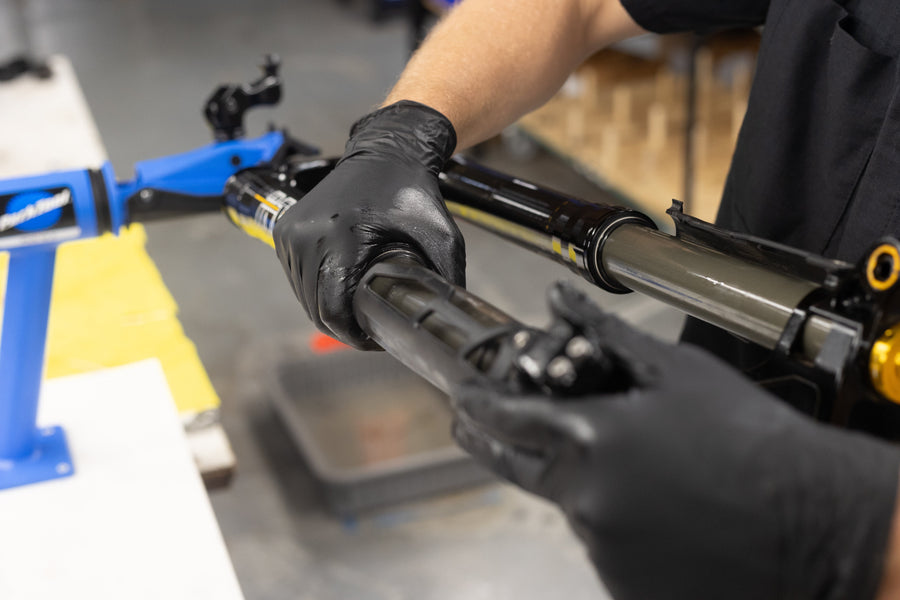 Firmly tighten seal carrier