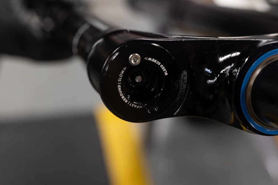 Damper foot nut
