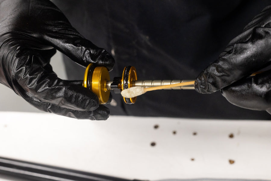 Greasing double air o-rings